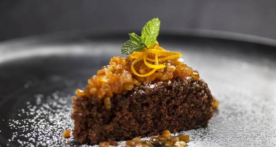 Torta di carote con marmellata di arance