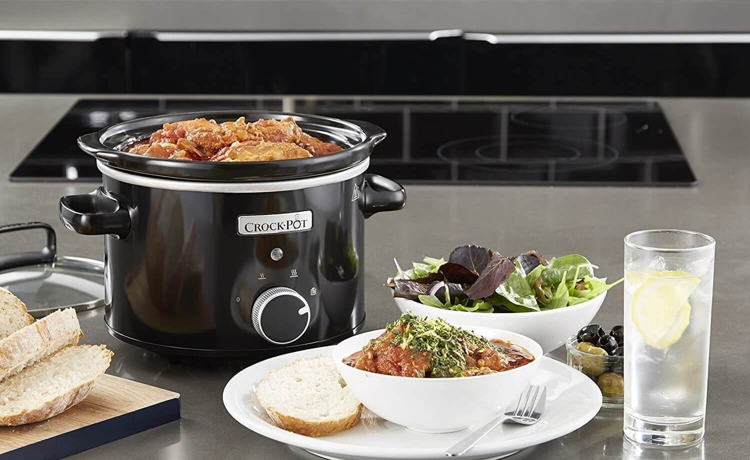 Slow cooker: cos’è, come funziona